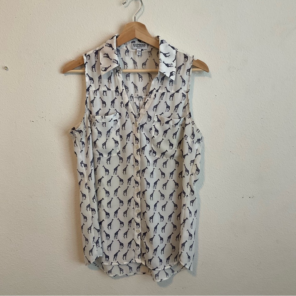 Express Sleeveless Button Down Blouse Size M